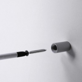 Distancia entre soportes para pósteres de 20 mm