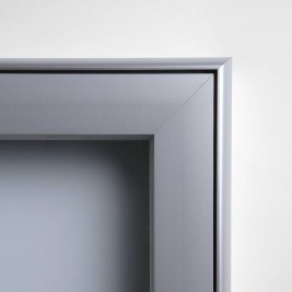 Vitrine extérieure profonde