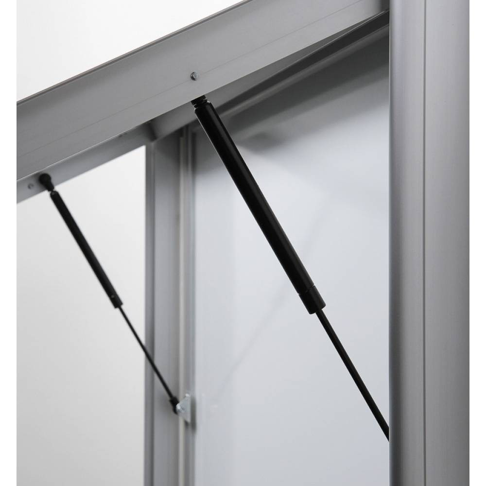 Vitrine extérieure profonde