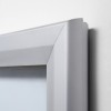 Vitrine T-information en cuir rouge