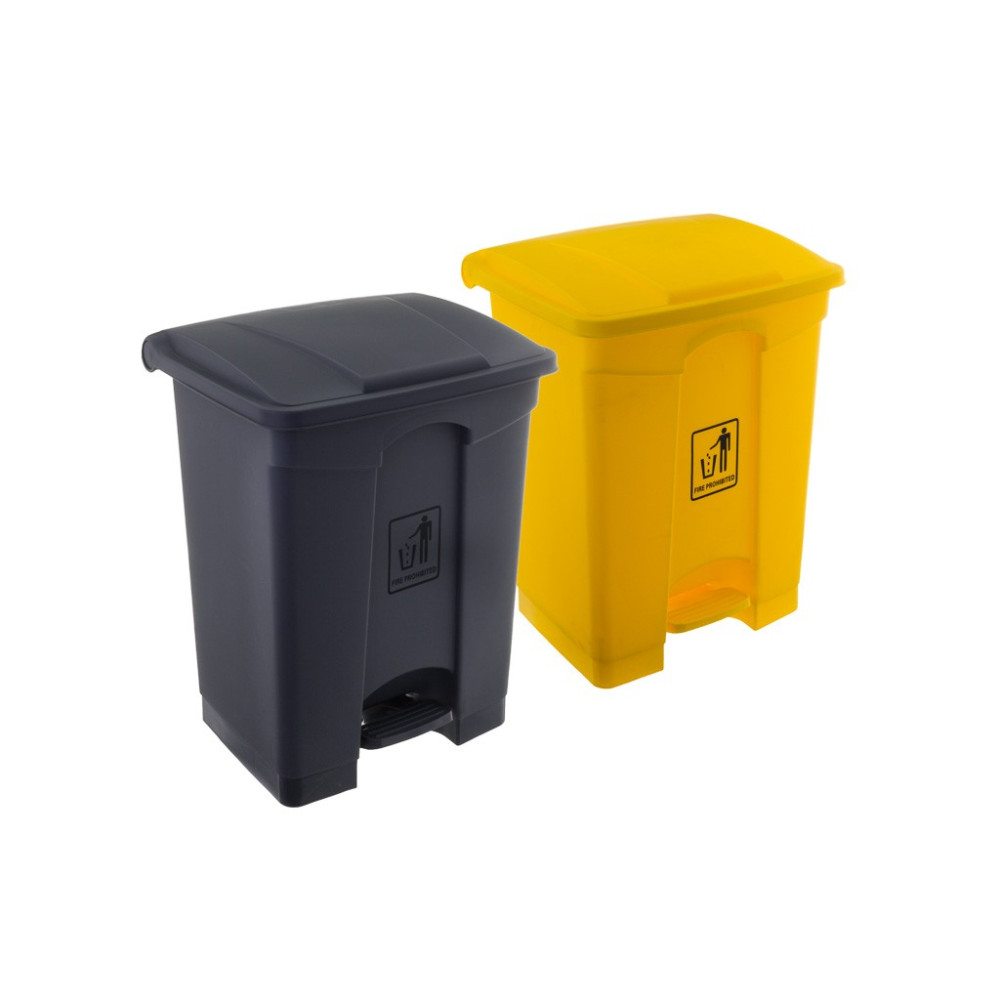 Cubo de basura con pedal