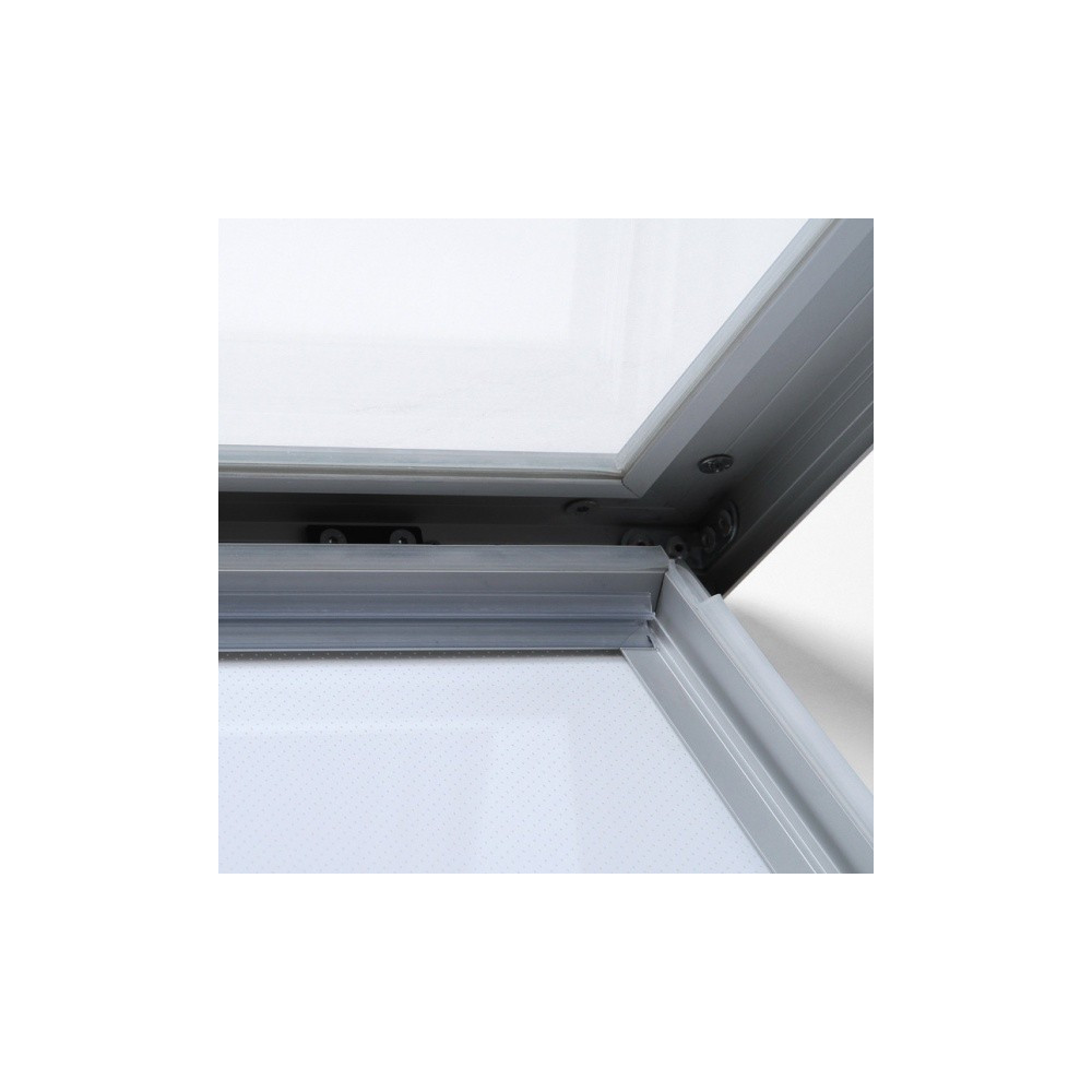 Outdoor Poster Holder | LED lighting