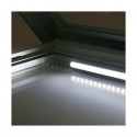Vitrine T-information avec éclairage