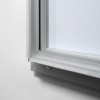 T-Informationsvitrine mit Beleuchtung