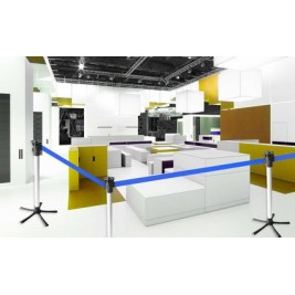 Poste separador con base plegable