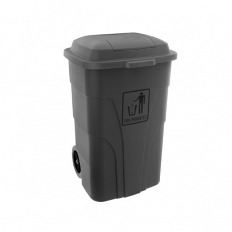 Cubo de basura con pedal