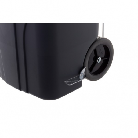 Cubo de basura con pedal