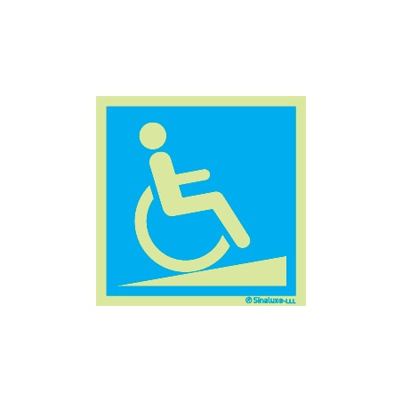 Sinal de rampa subida utilizadores com mobilidade condicionada